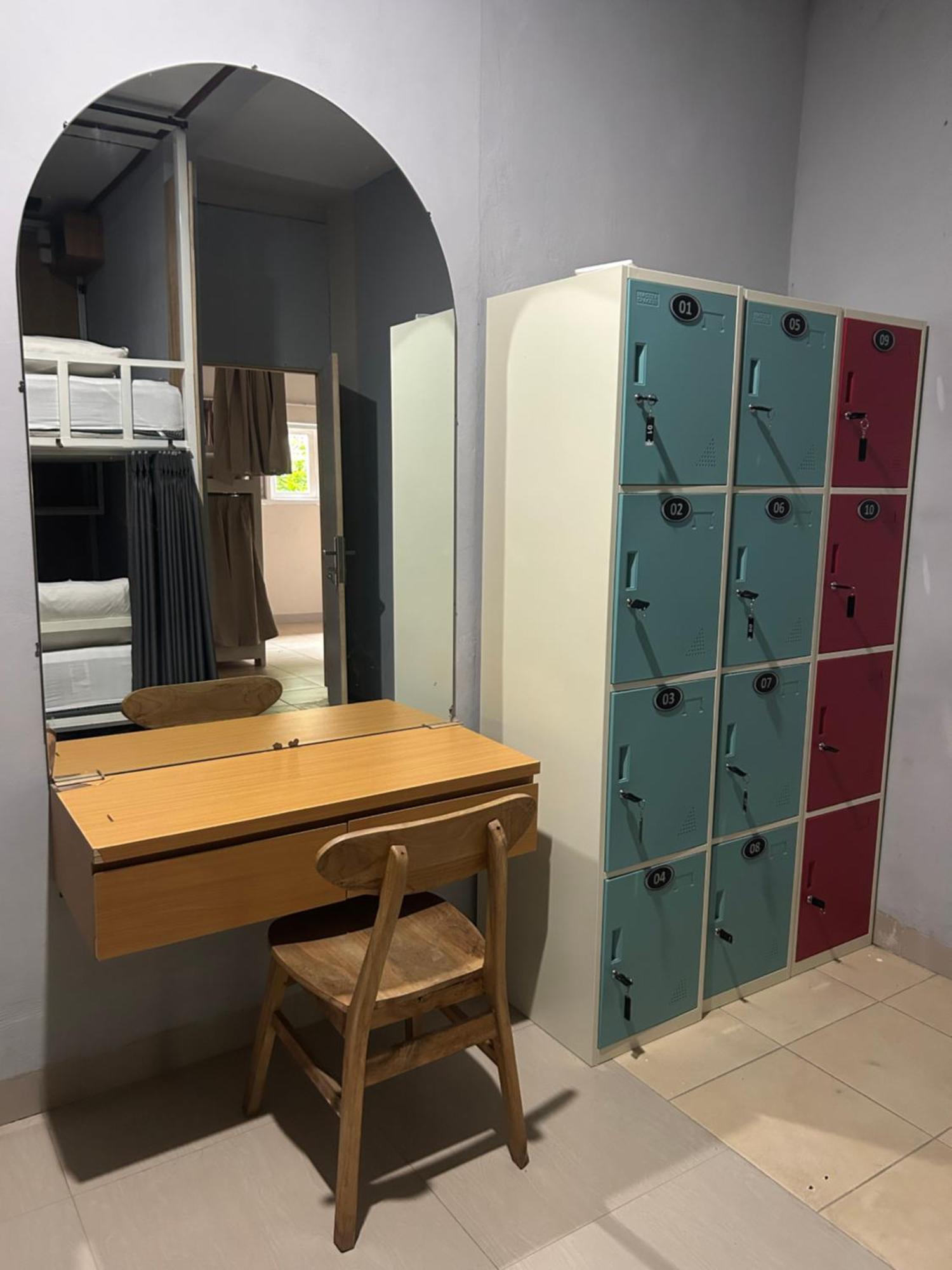 Blue Waves Hostel Amed Ambat Zewnętrze zdjęcie